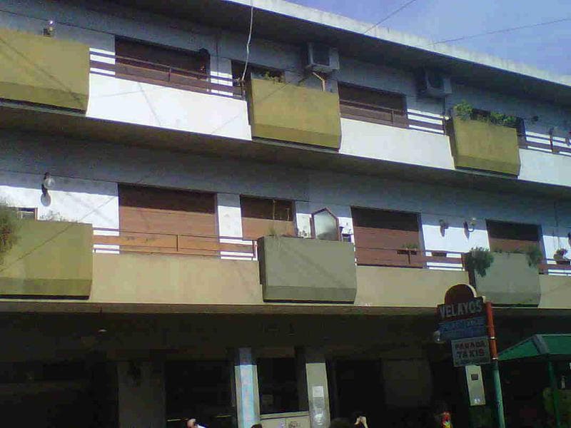 COCHERA EN VENTA ZONA CENTRICA ADROGUE - 1