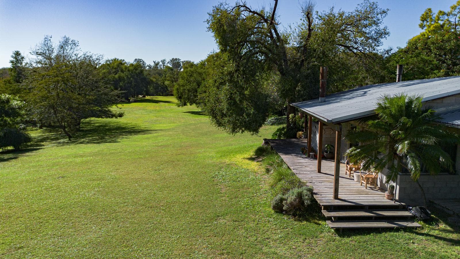 Importante Casa Quinta en Oliveros - 1