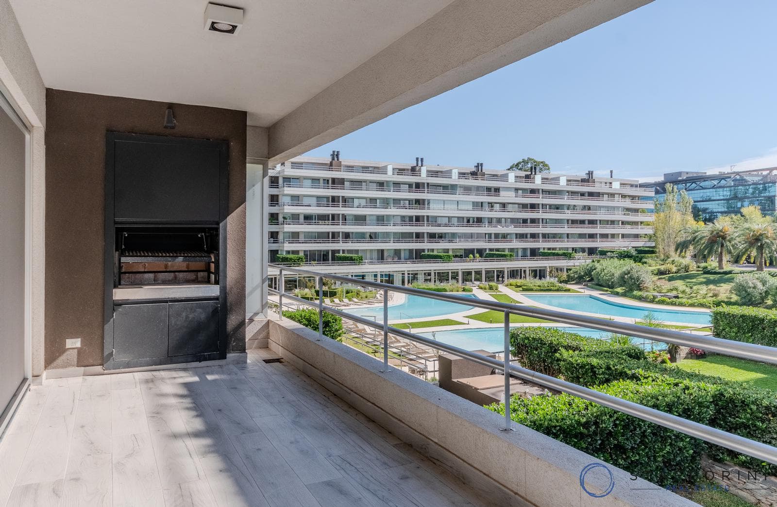 DEPARTAMENTO DE 3 AMBIENTES CON PARRILLA Y COCHERA - 1