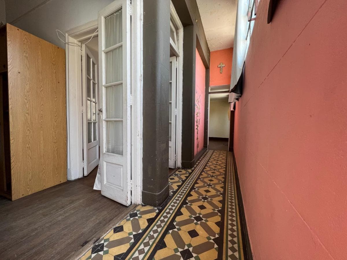 Venta de PH de 3 ambientes en San Cristóbal - 1