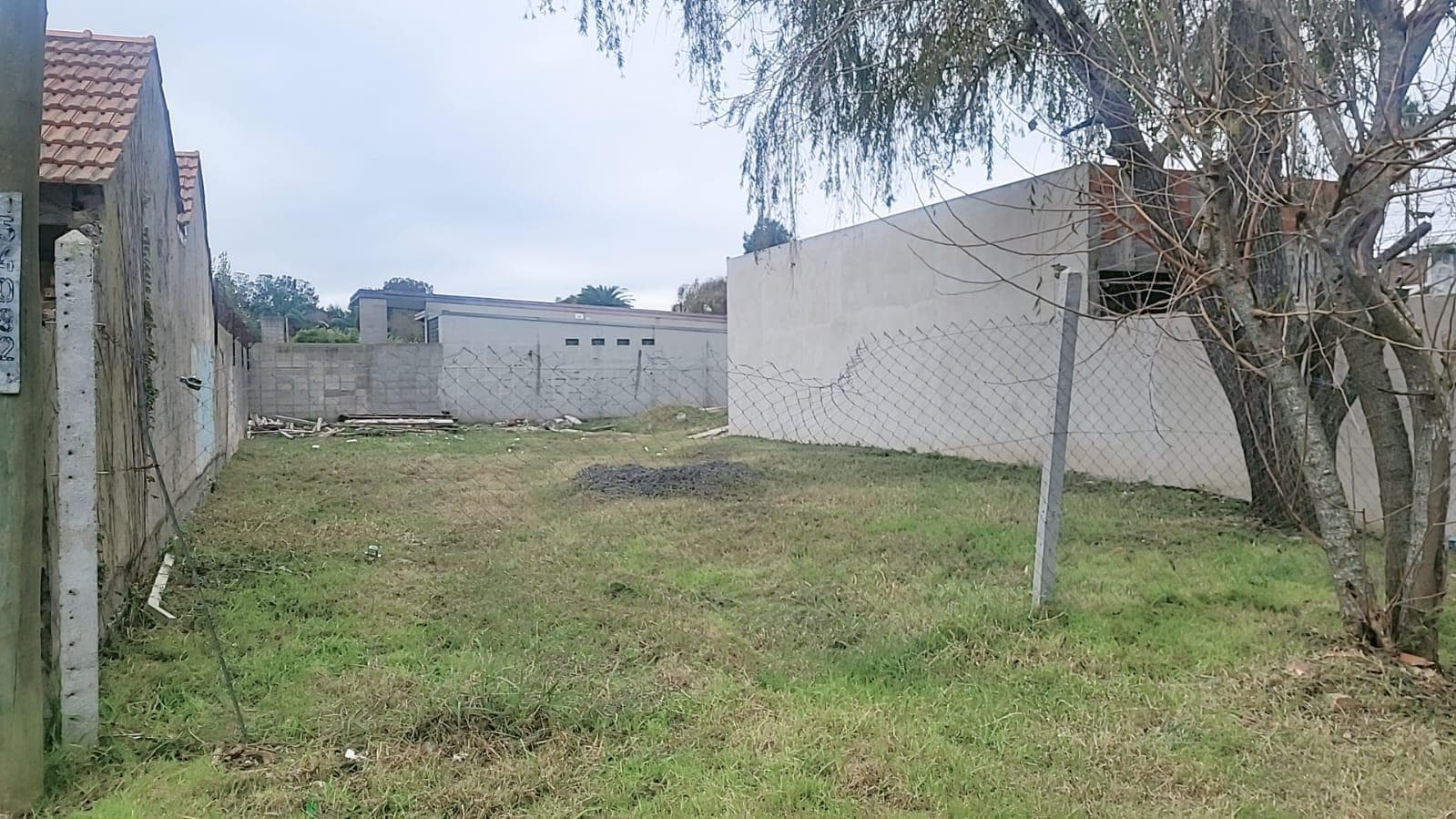 Terreno en venta - 285mts2 - Manuel B. Gonnet, La Plata - 1