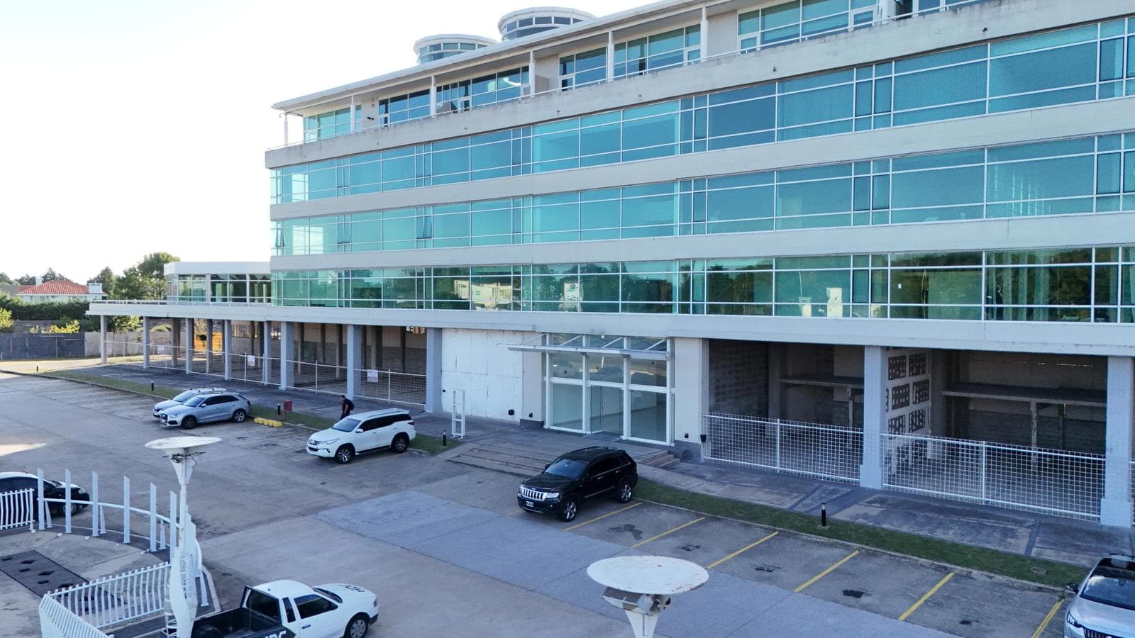 local en venta o alquiler Hudson - 1