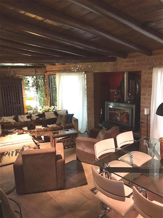 Venta Casa Quinta - Finca Ambort - Plottier Neuquén - 1