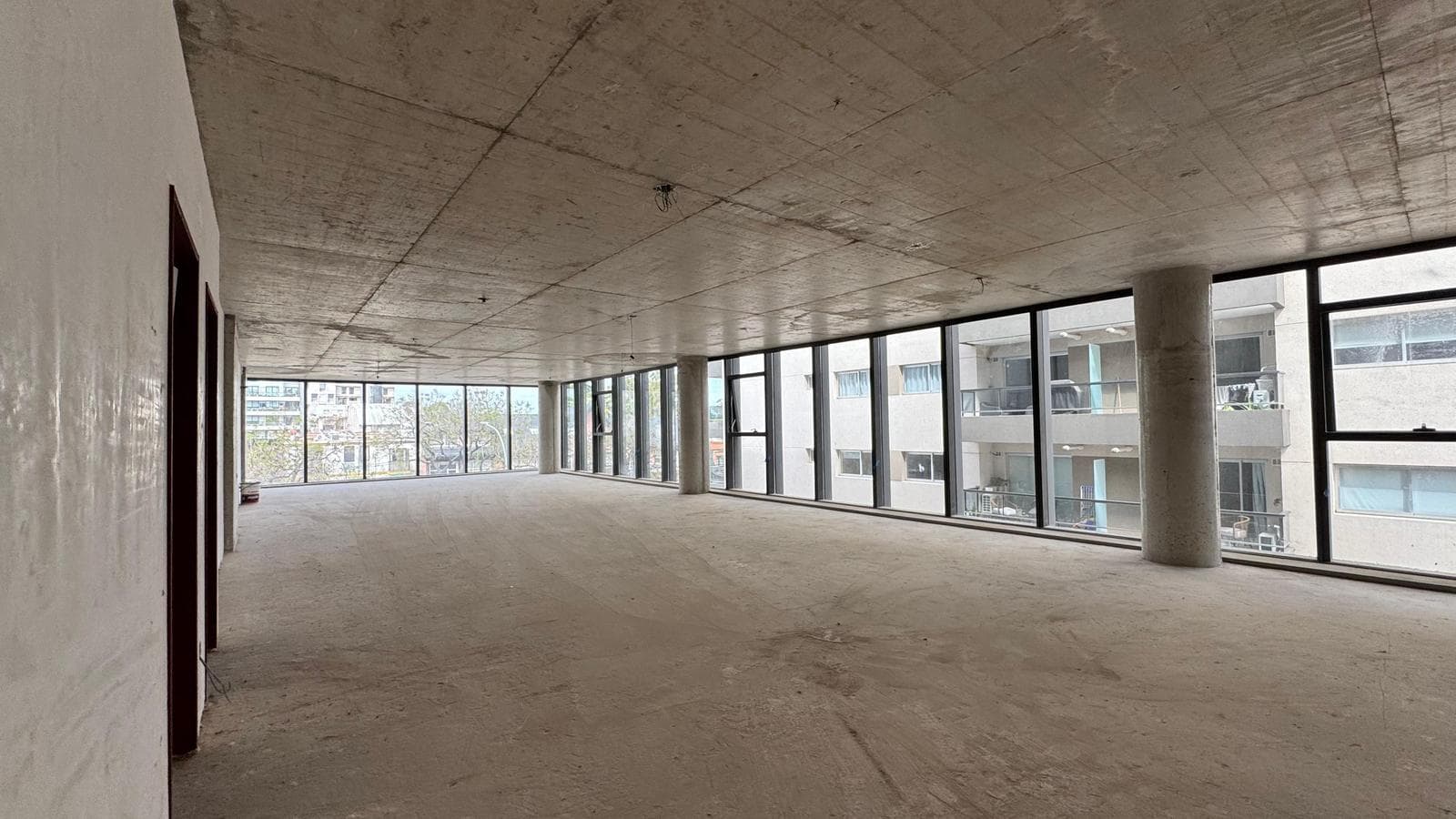 Oficina en venta a estrenar Olivos Av. Libertador Edificio Premium Lumiere Centro Empresarial - 1