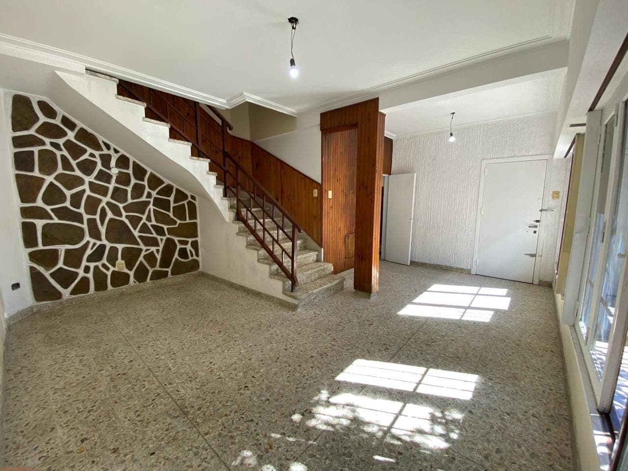 APTO CREDITO-Venta - PH - 3 ambientes - Lanús Este - 1