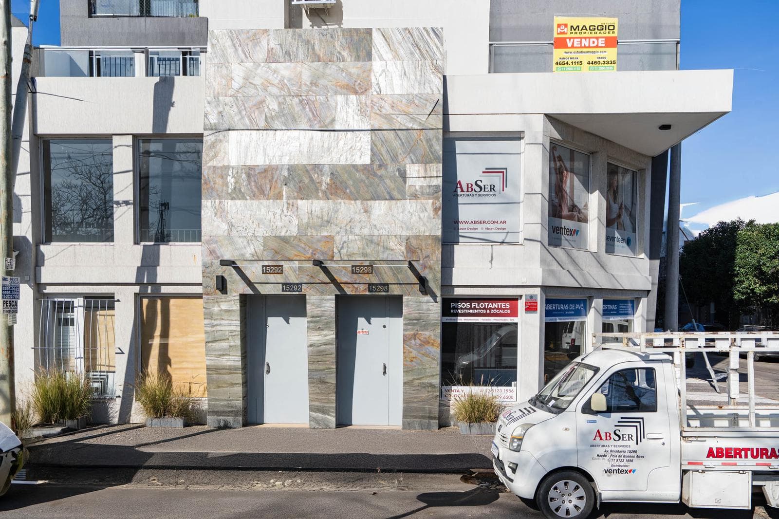 Local Venta en Haedo - 1