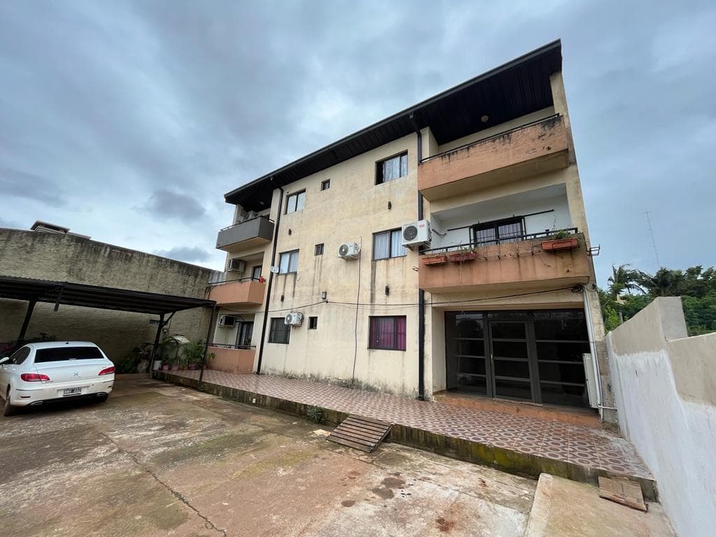 Complejo de departamentos ubicados sobre calle Montevideo Km10 - 1