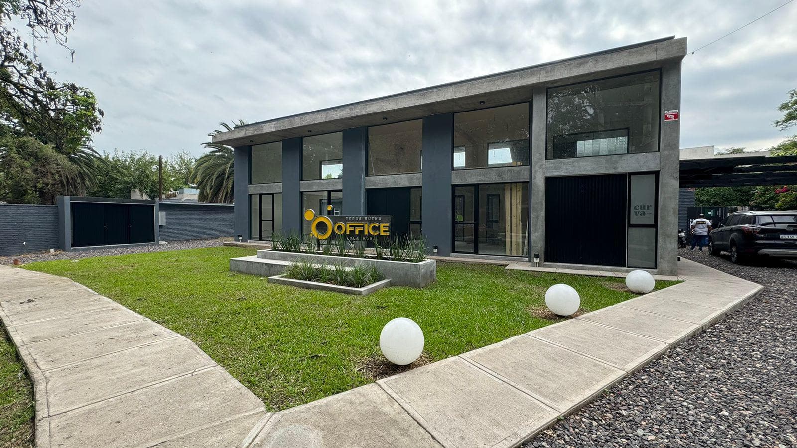 Oficina - Yerba Buena - 1