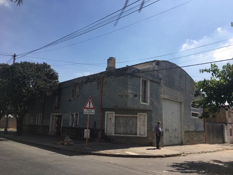 Depósito - Alto Alberdi - 1