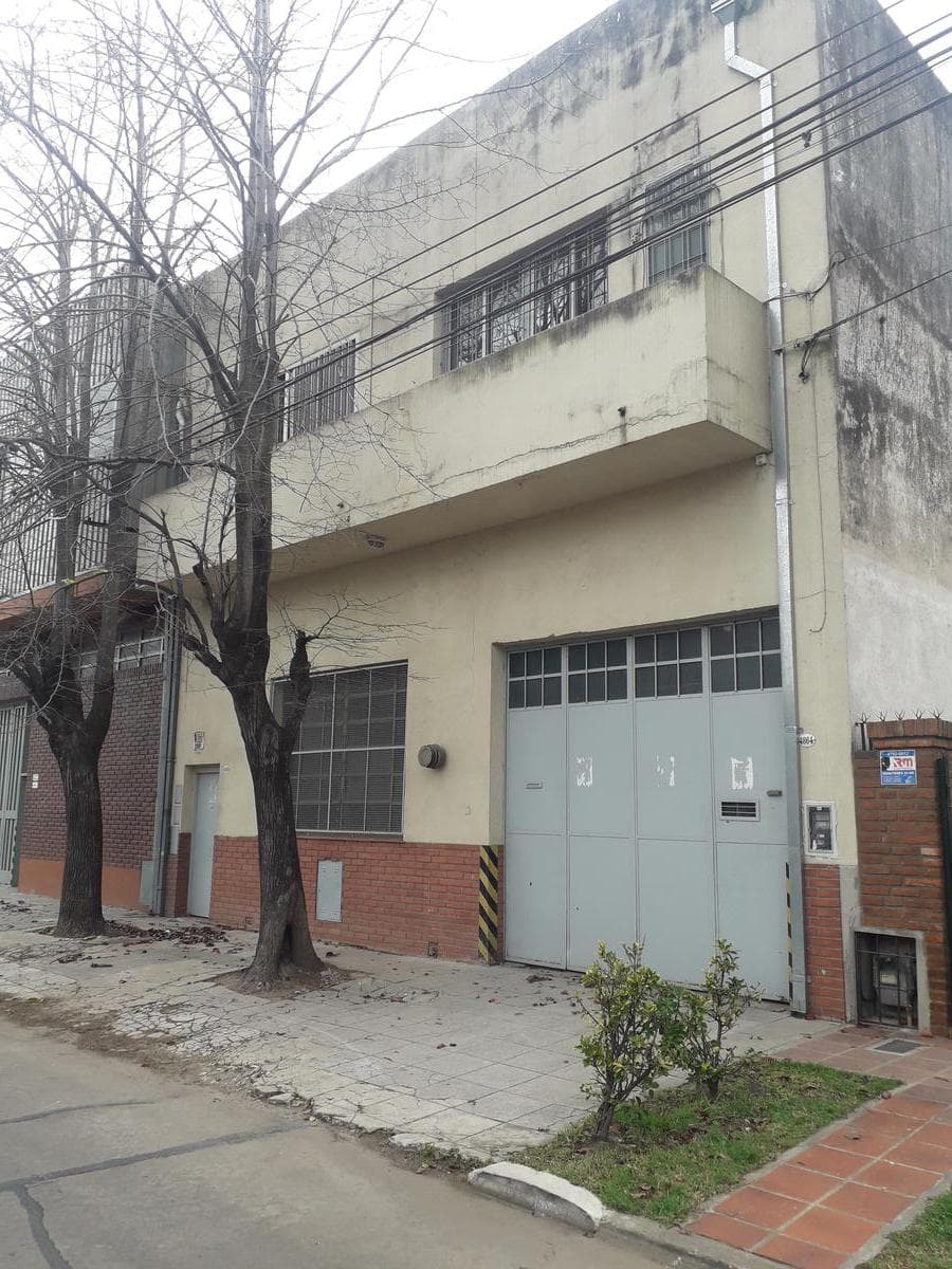 Galpón 650m2 zona industrial - Munro - 1