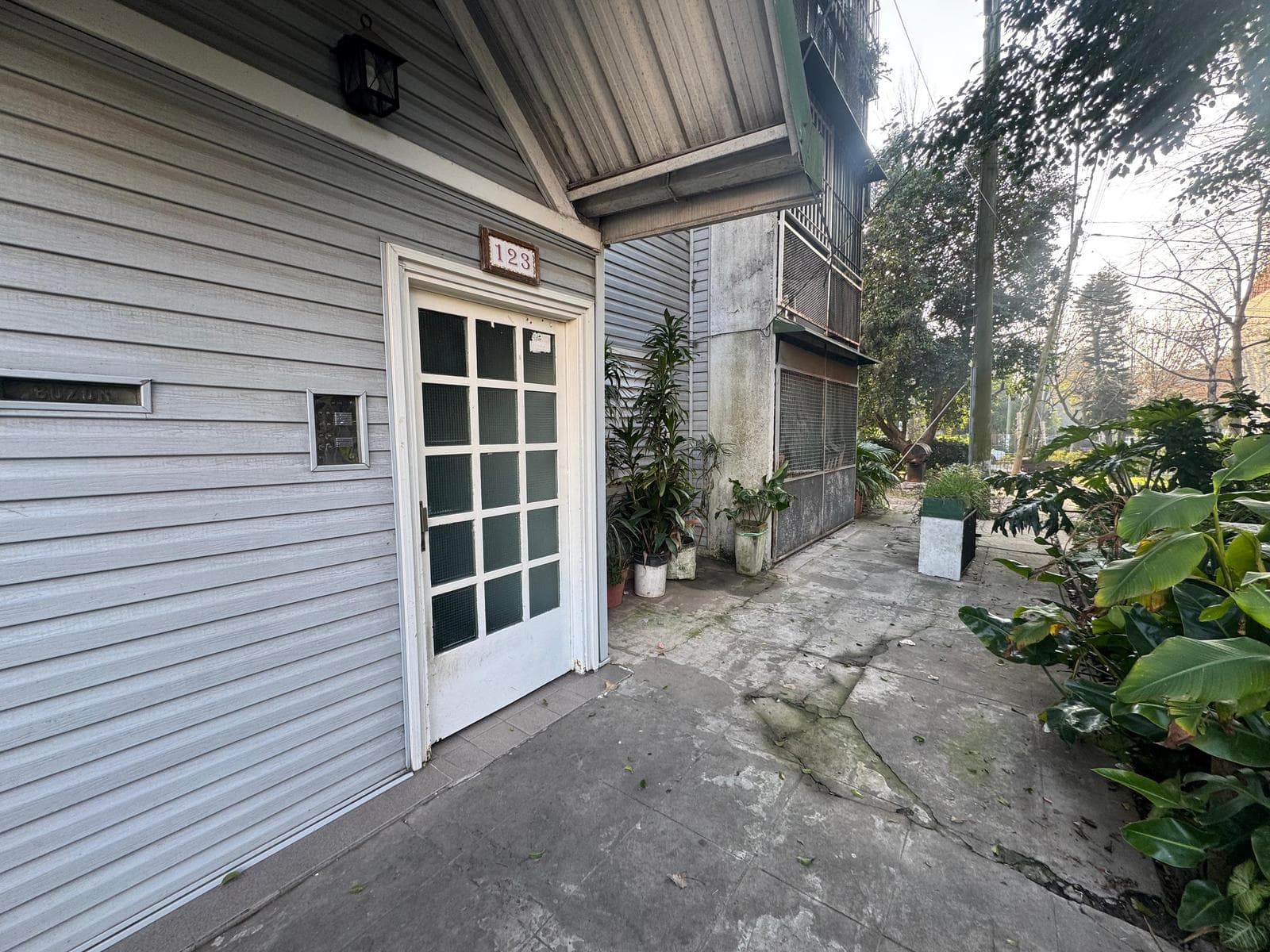 Departamento en venta en el complejo Mil Viviendas, Victoria - 1