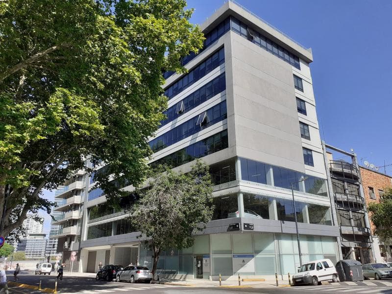 Alquiler de oficina de 480 m2 en San Telmo - 1