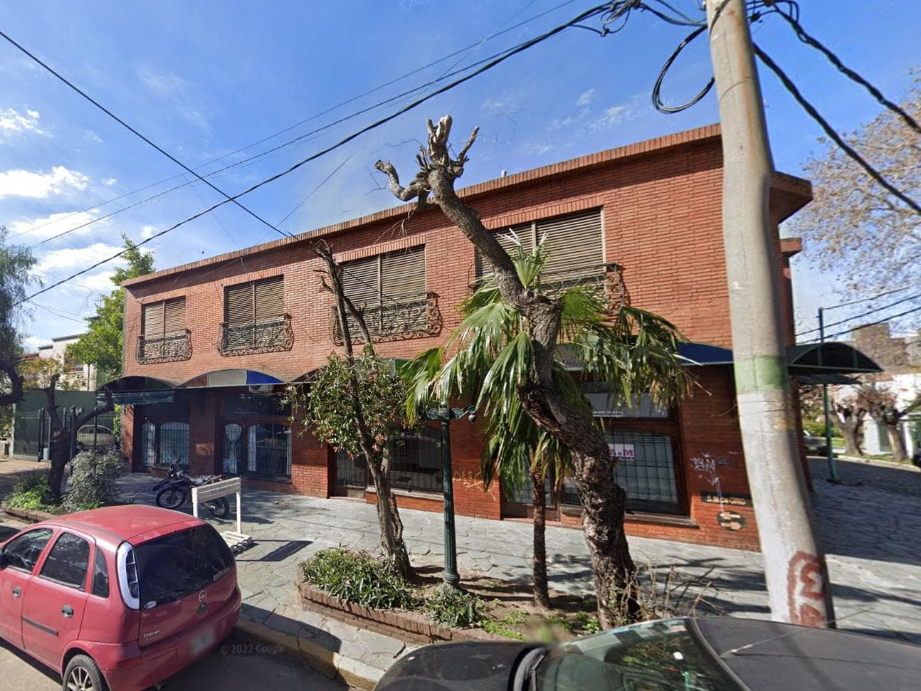 Edificio Comercial en Temperley Este - 1