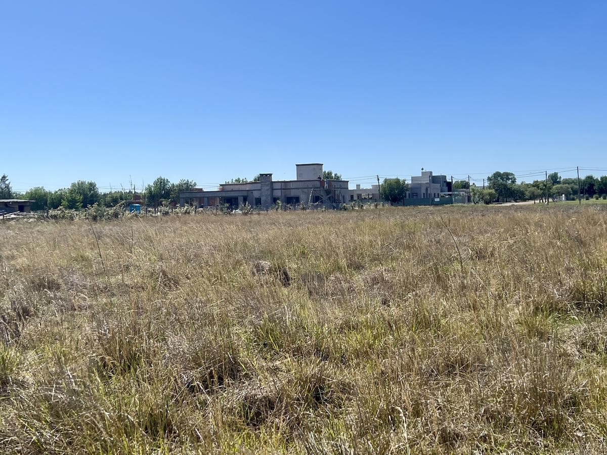 Venta Terreno Barrio Vinelli - Lobos - 1