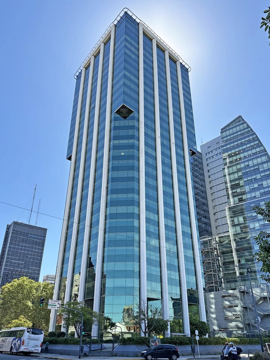 Oficina en alquiler en Puerto Madero - 1