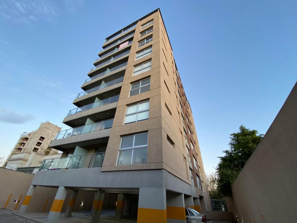 Cocheras en Venta, a 200 mts de la Estación - Ituzaingó Centro - 1