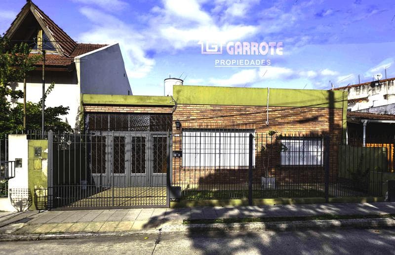 CASA AMERICANA - ADROGUE - 1