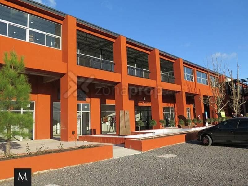 Venta Oficina en Estacion Pilará - 1