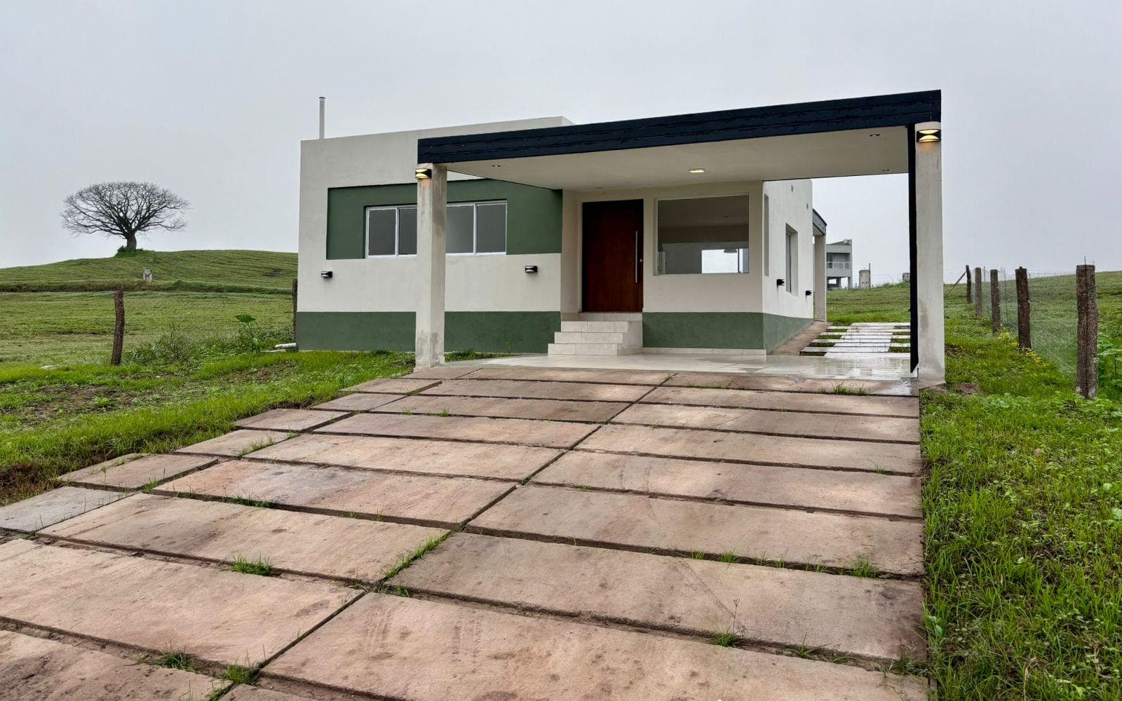 Local - Av. Peron - 1