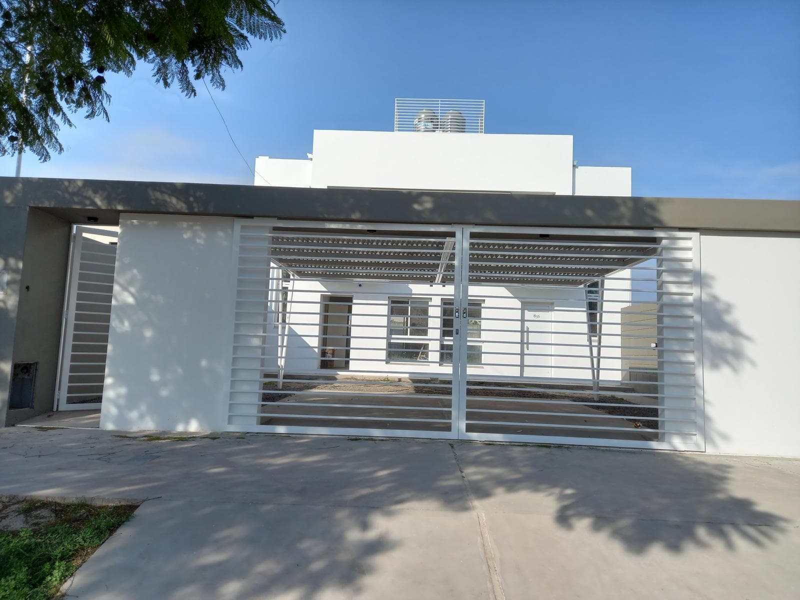 DOS CASAS EN PH - 1