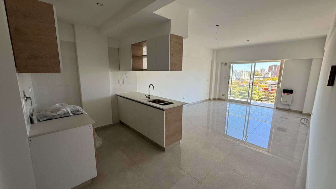 Fragata Sarmiento 1800, Depto 1 Ambiente Estrenar C/Balcón Paternal - 1