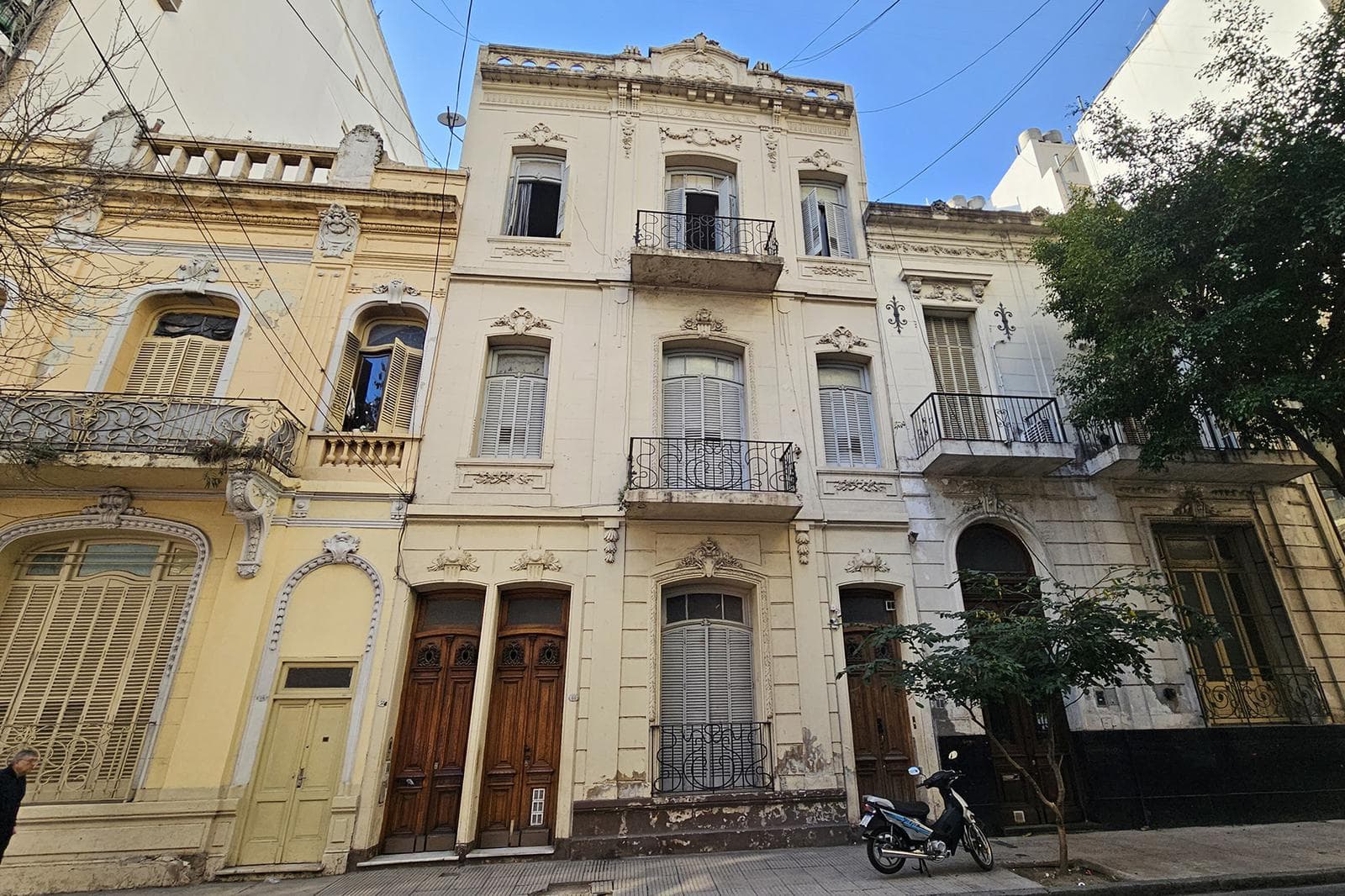 Hotel en Congreso - 1