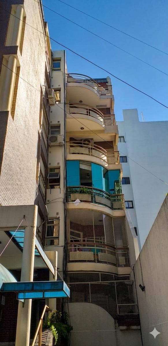 Departamento 3 Ambientes con Cochera en Alquiler - Ramos Mejia - 1