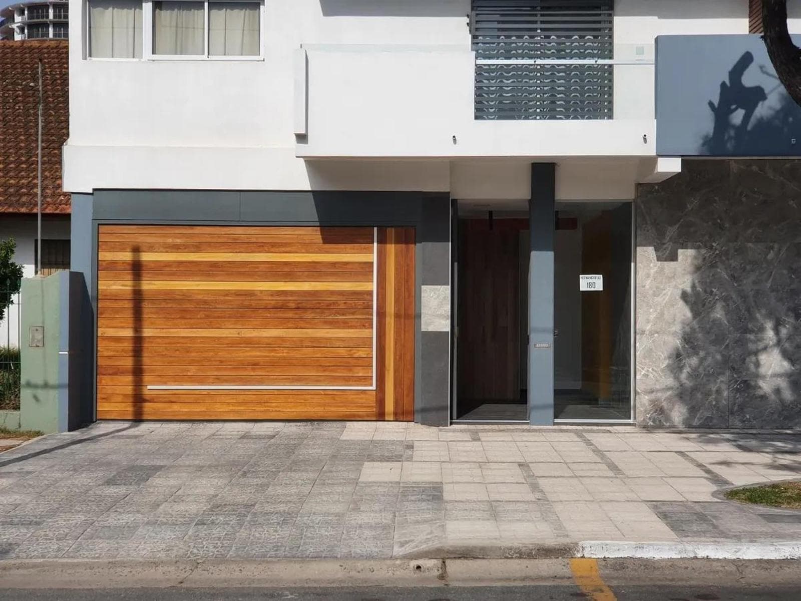 Cochera en venta - 16mts2 - San Bernardo Del Tuyú - 1