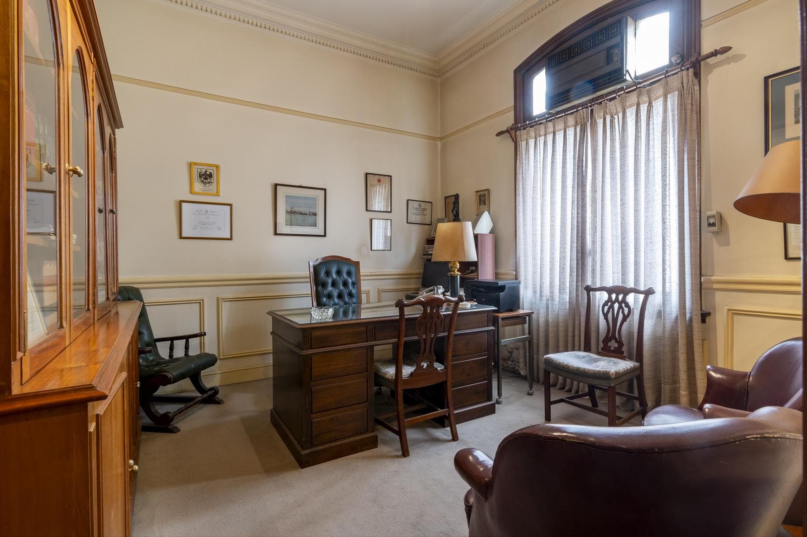 Tucumán y Maipú Oficina en venta 7 despachos en Microcentro - 1