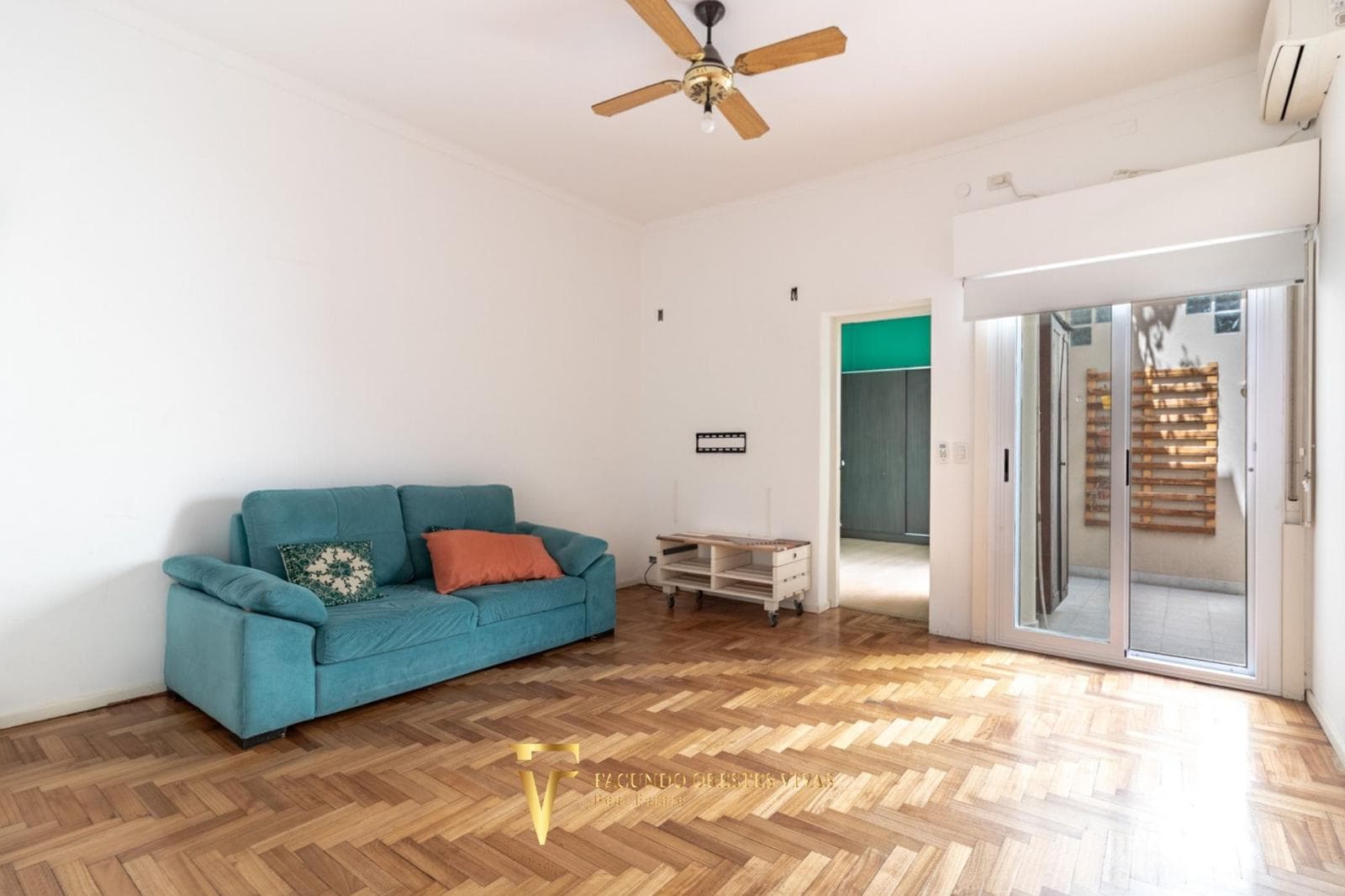 ALQUILER - PH - CUATRO AMBIENTES - PATIO - SIN EXPENSAS - LINIERS - 1