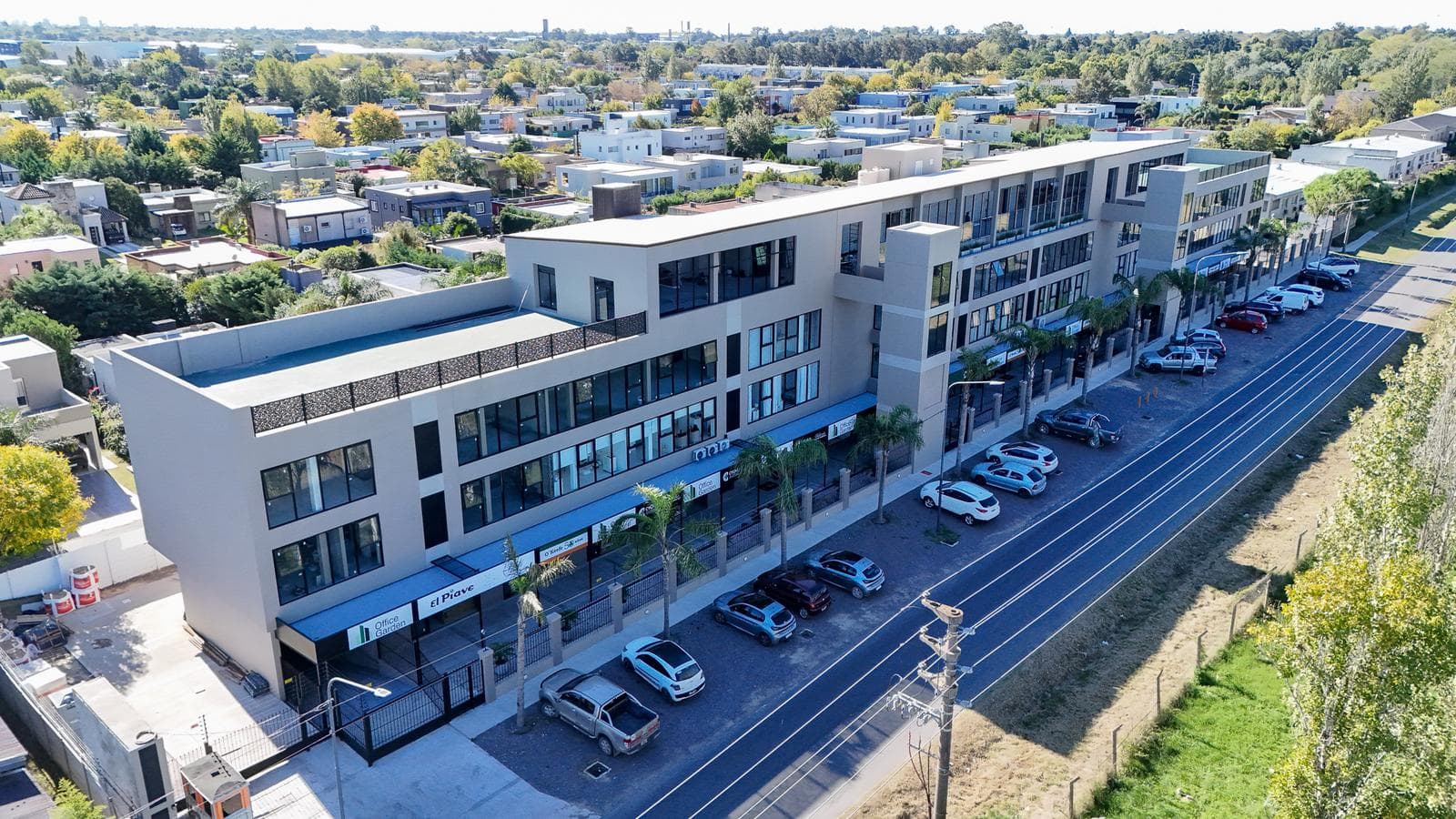 Oficina a estrenar - Hudson - ZONA SUR - BERAZATEGUI - 1