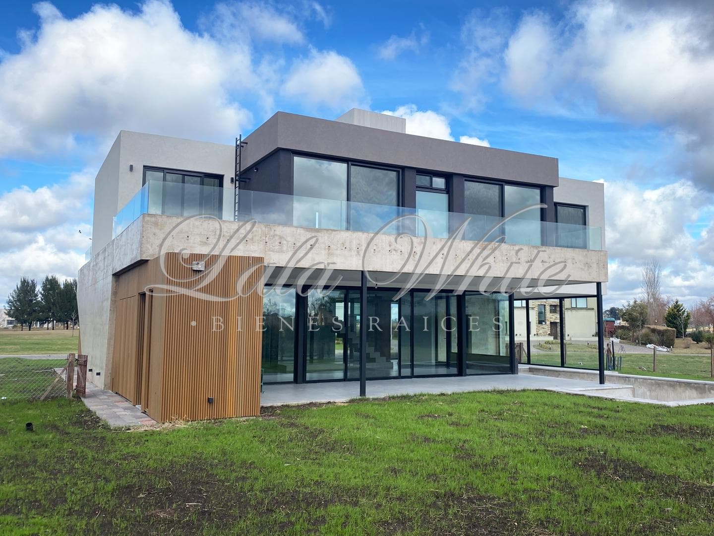 Casa con 4 dormitorios en venta - La Providencia Country Club, Canning, Ezeiza - 1