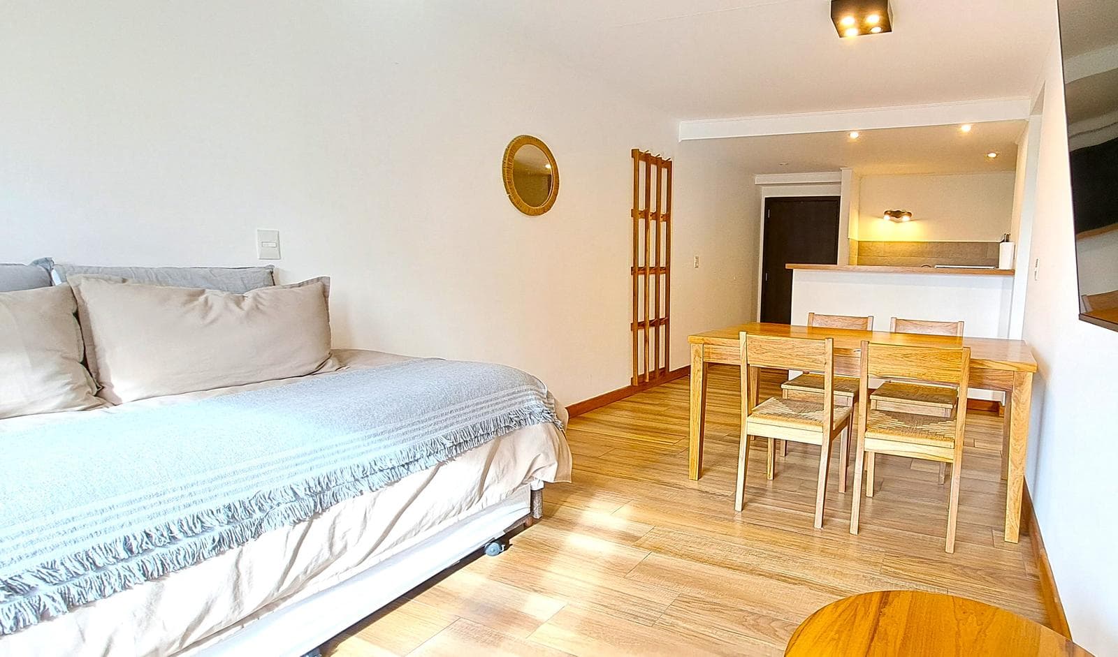 Departamento en venta 2 ambientes con vista al lago - Bariloche - 1