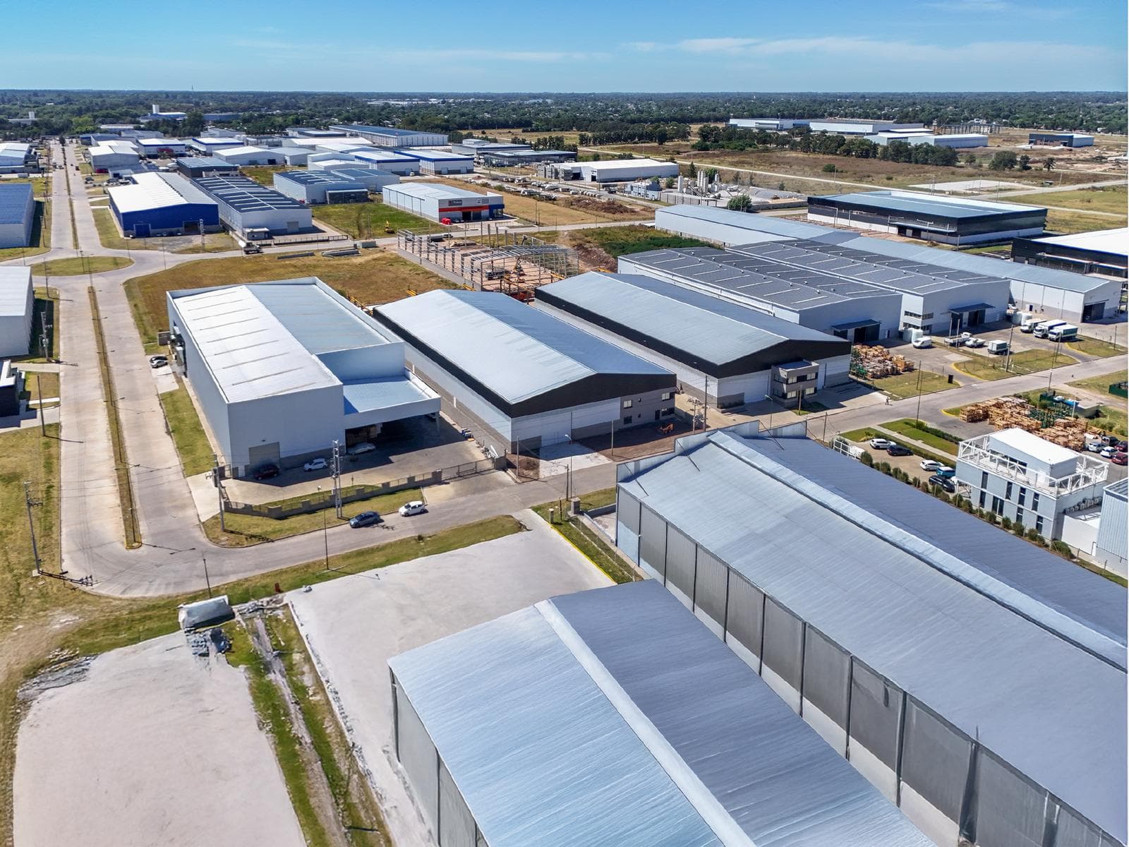 LOTE DE 2848 M2 EN VENTA - PARQUE INDUSTRIAL PITEC 2. ZONA SUR - - 1