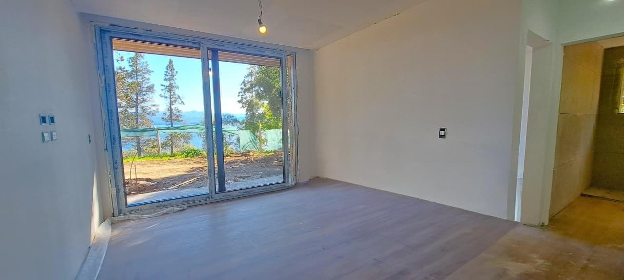 Departamento 2 ambientes en venta, vista al lago en Barrancas de Melipal - 1