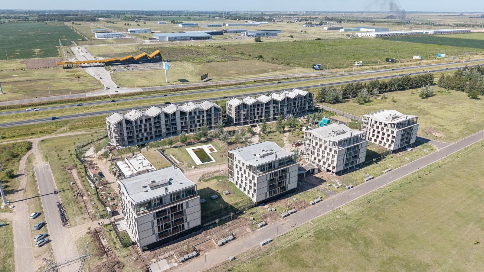 ARBORIA ED2 - VENTA DEPARTAMENTO 2 DORMITORIOS EN FISHERTON - - 1