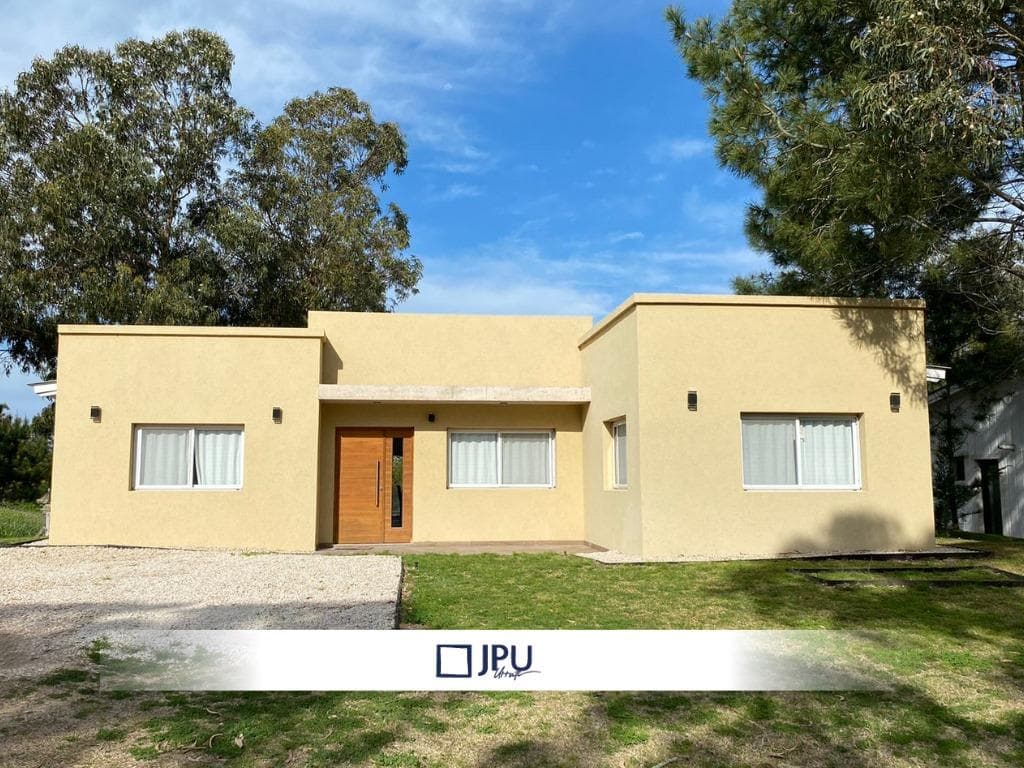 Casa en Alquiler Temporario - Costa Esmeralda, Senderos III - 1