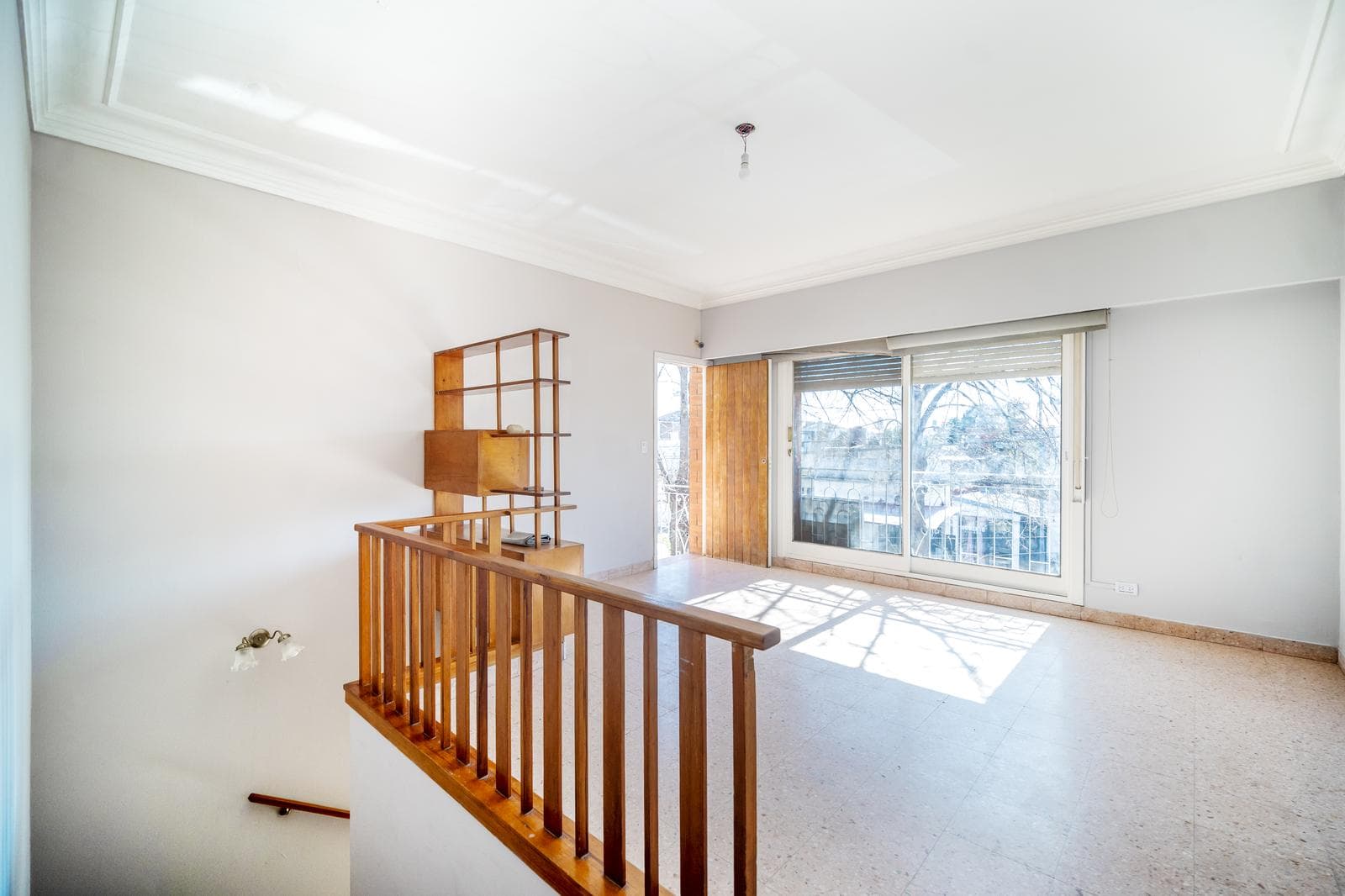 PH en venta de tres ambientes con terraza propia en San Martin, provincia de Buenos Aires. - 1