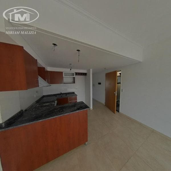 Venta Departamento 2 Amb Ramos Mejia - 1