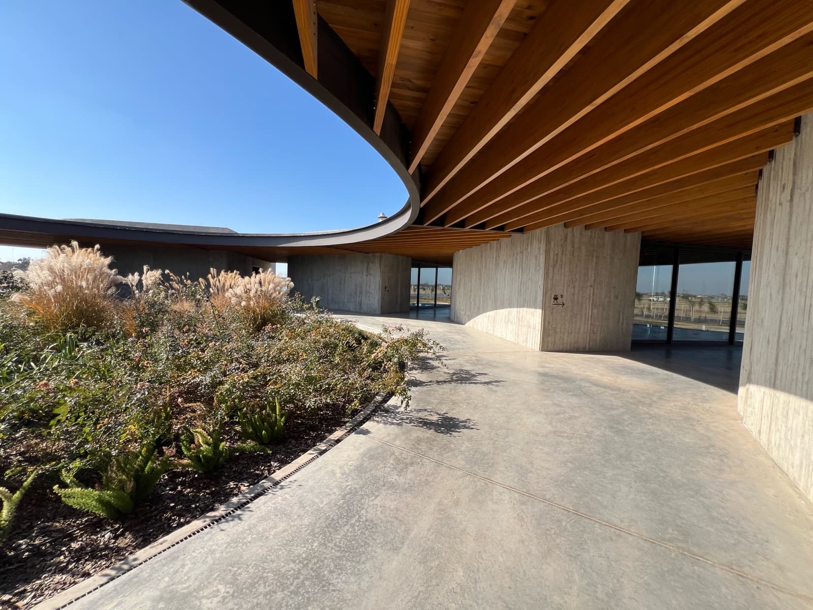 VENTA TERRENO VIDA CLUB DE CAMPO - 1