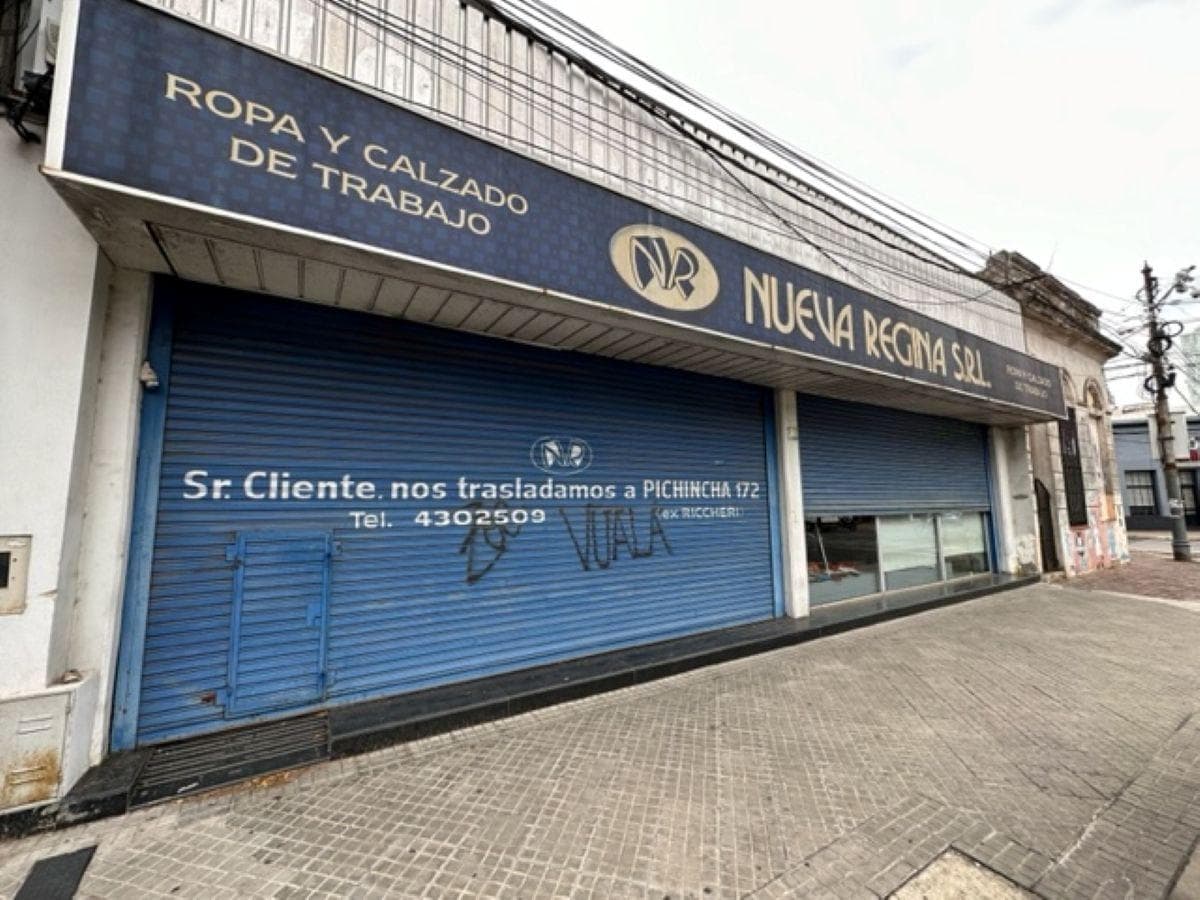 Local con Depósito Alquiler - Pichincha Rosario - 1