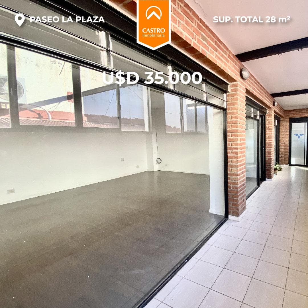 Oficina 1° piso en venta - Paseo La Plaza, Centro - 1