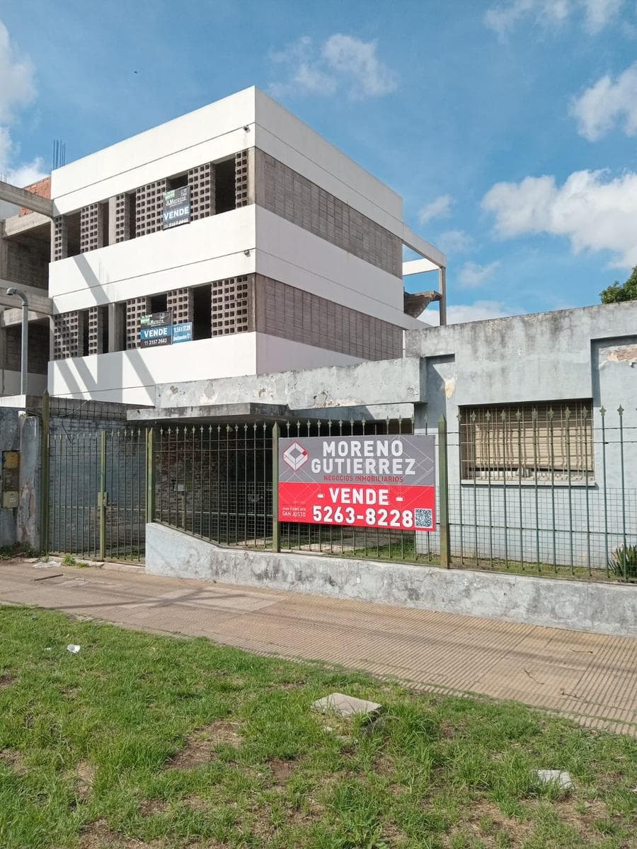 LOTE CON MEJORAS EN VENTA SAN JUSTO - 1