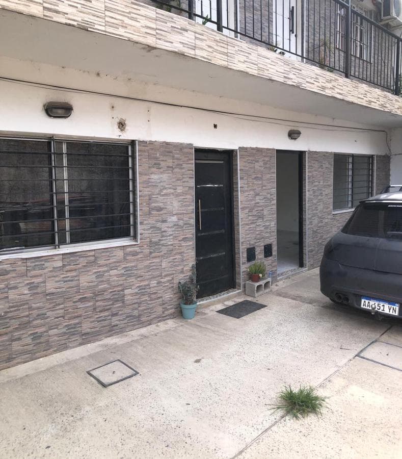 PH 2 amb en Ezeiza - 1