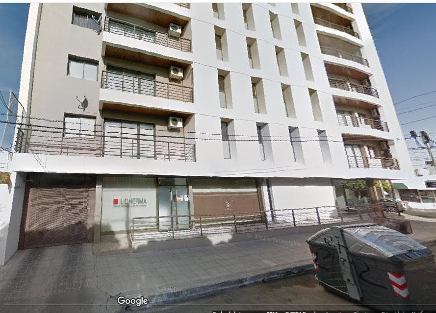 VENTA. Local Comercial. Constitucion 812, Edificio Allegro - 1