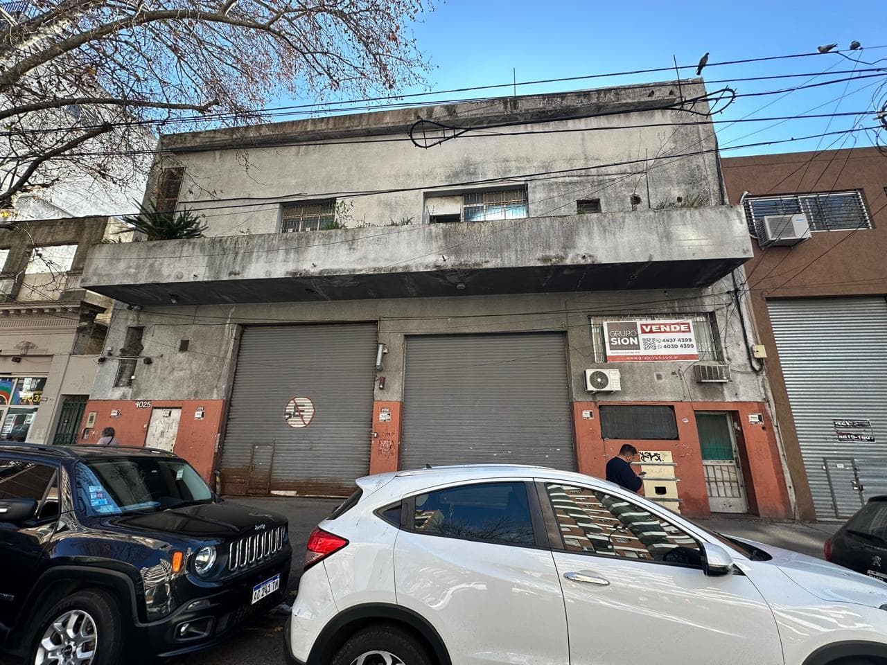 DEPOSITO Doble lote en VENTA- Zona comercial Flores - 1