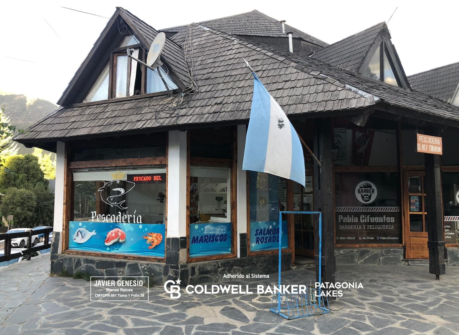 VENTA Fondo de Comercio en Villa La Angostura - Pescadería galardonada Centro Villa la Angostura - 1