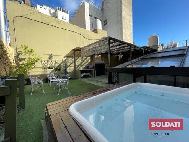 RETASADA!! Casa en venta con terraza, reciclada a nuevo - San Telmo- Permuta por deptos - 1
