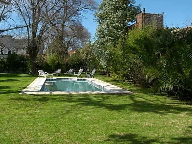 6 Amb. 4 Dor. 1350 M2. 400 M2 Cub - 1