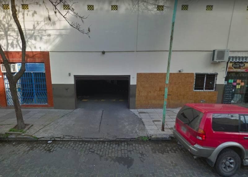 VENTA - Cochera en Barracas - Seguridad 24hs! - 1